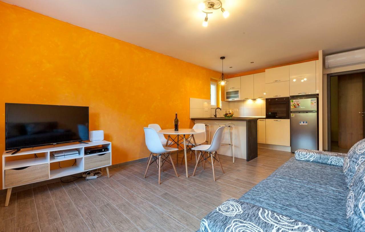 Apartment Sanja&Sunce สปลิท ภายนอก รูปภาพ